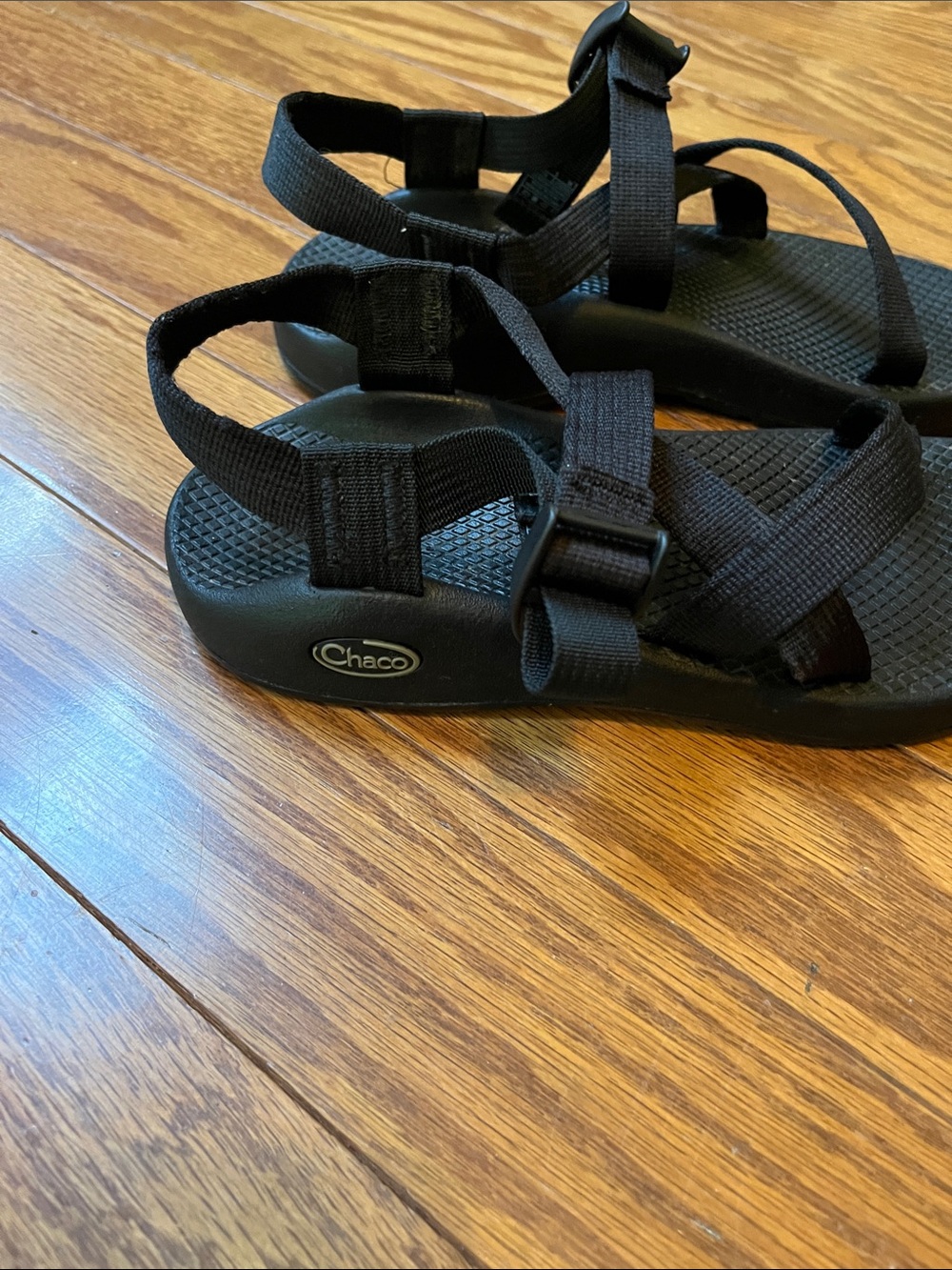 Chacos Women’s black ZStrap Size 7 - Picture 3 of 4
